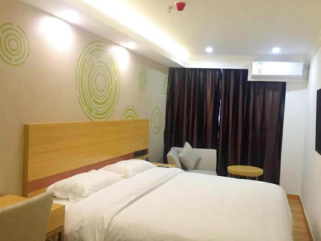 Greentree Inn Qingyuan Qinghe Avenue Branch Exterior photo