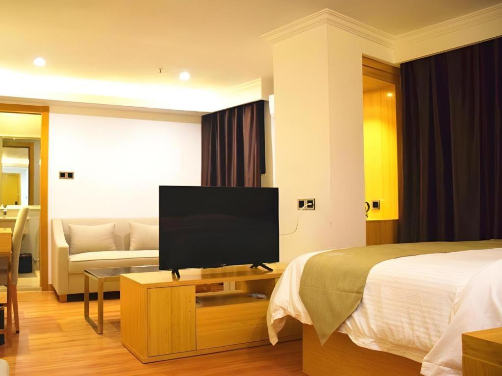 Greentree Inn Qingyuan Qinghe Avenue Branch Exterior photo